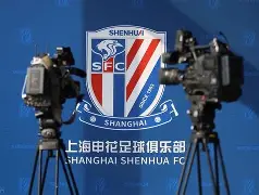 包含赛地聚焦：中超转会期热度飙升，金州勇士再遭质疑，更衣室稳定，心理建设被强调的词条