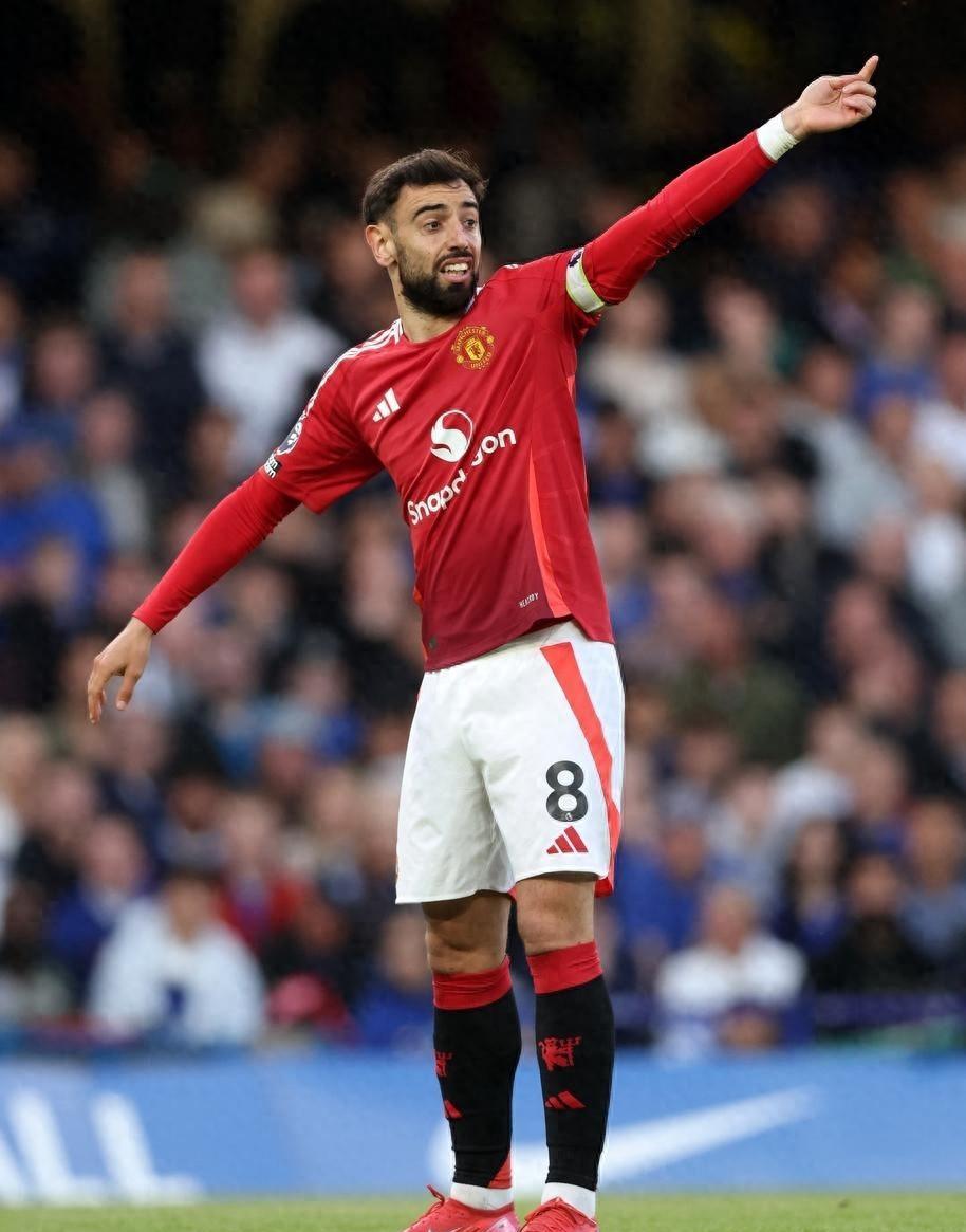 关于今晨英超传出新动向，曼联战术微调，管理层表态——震撼外界，赛季目标并未改变的信息-爱游戏ayx体育app