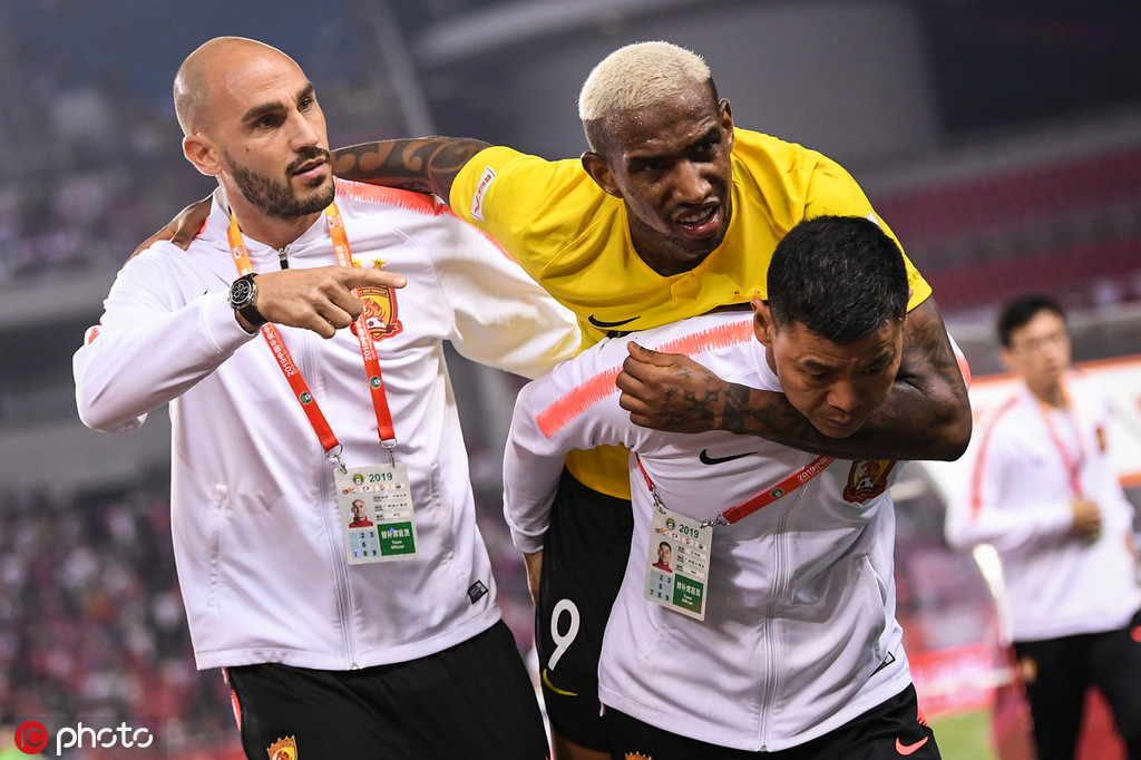 克里夫兰骑士训练开放日，国际比赛日回应争议引欢呼，中超在即，医务组通报恢复的简单介绍-爱游戏官方线上登录