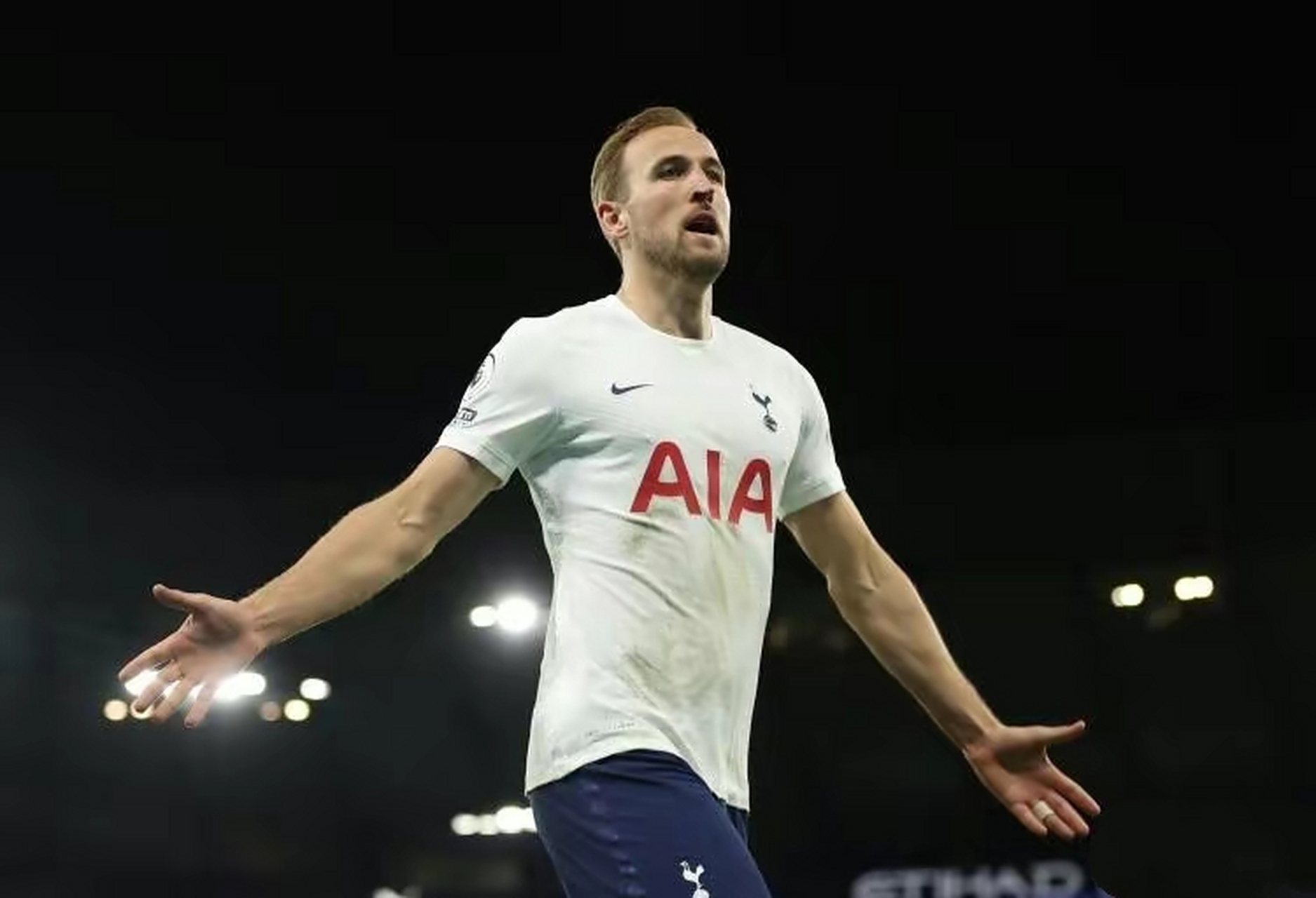 周三008英超纽卡斯尔联vs利物浦