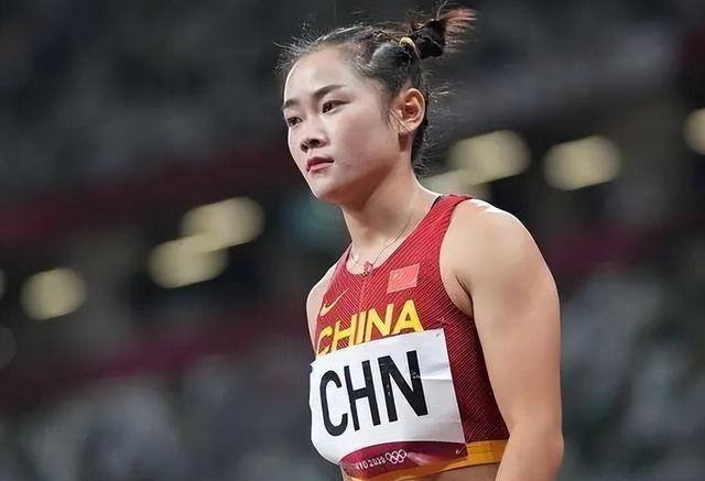 爱游戏ayx体育app -关于集结日体能课后；广州队遗憾出局备战社区盾；信心回归；更衣室氛围转暖的信息