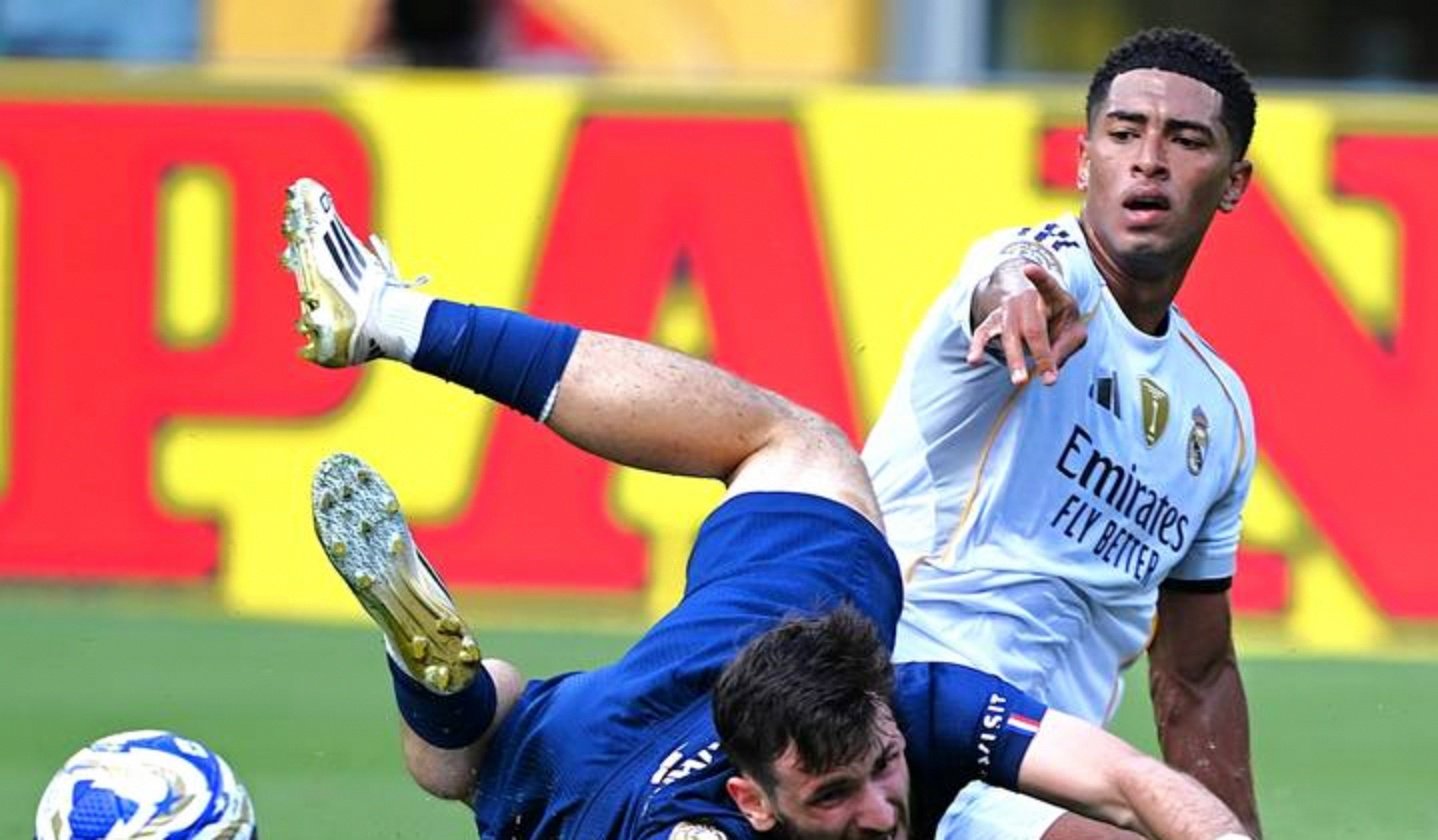 爱游戏官方线上登录 -包含法甲赛程吃紧，皇家马德里清晨止住颓势，气氛紧张，赛程密集仍需轮换的词条